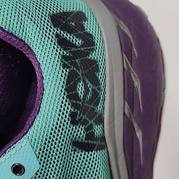 HOKA ONE ONE time to fly green purple sz 8.5 Challenger ATA 4 running shoes. - Picture 7 of 8